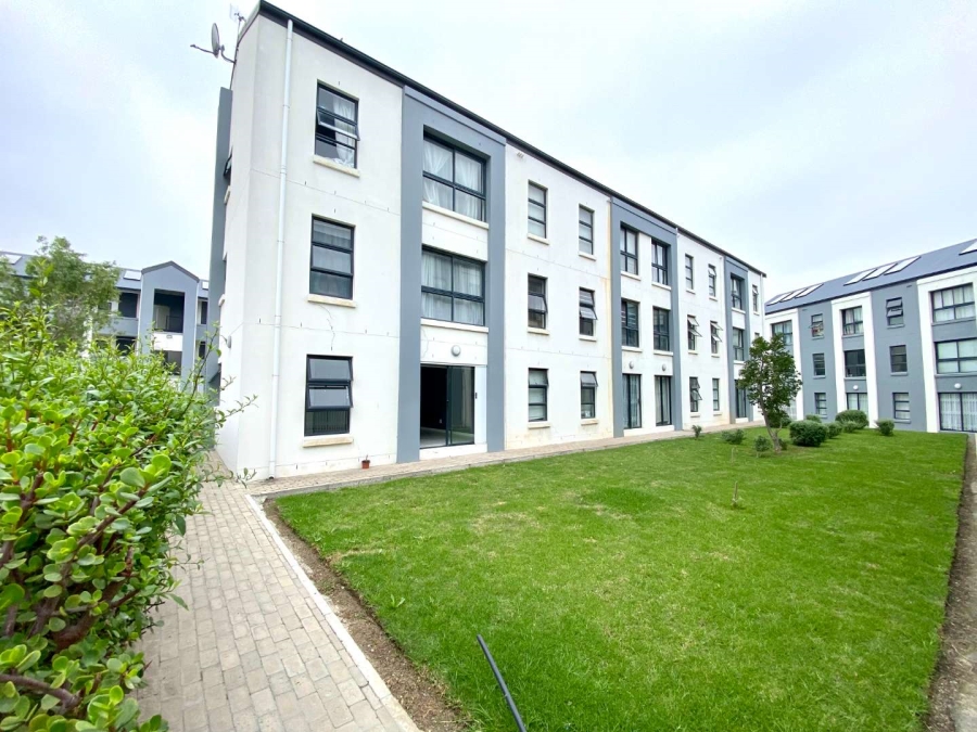 2 Bedroom Property for Sale in Aan de Wijnlanden Western Cape